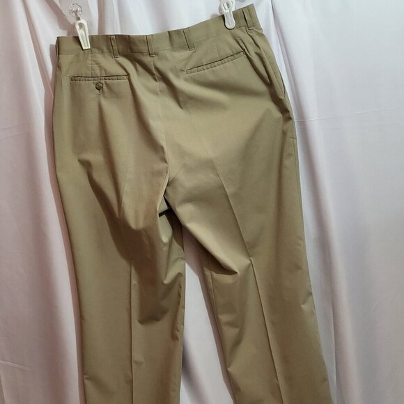 Haggar Casual Wear, Not Worn, Men's size 36x32, Tan Pants - Picture 2 of 10